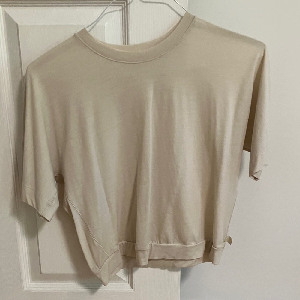 Lululemon Lab merino wool short sleeve, size xs/s